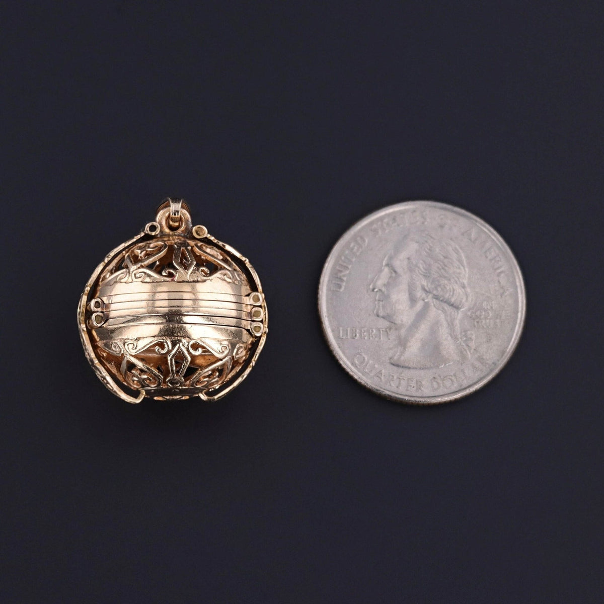 Antique Folding Orb Photo Locket of 18k Gold - Trademark Antiques