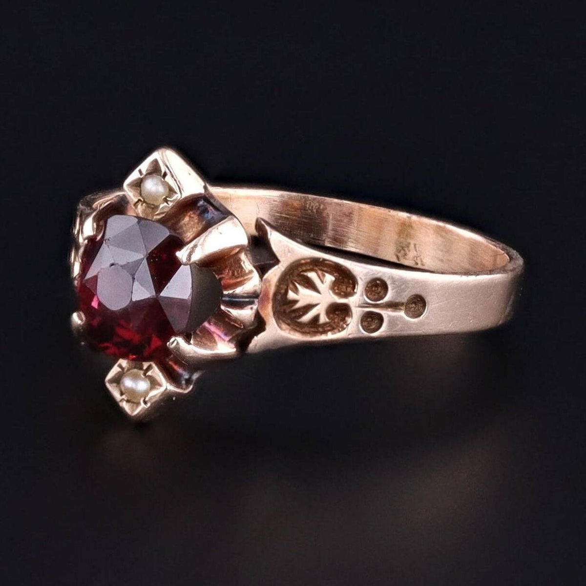 Antique Garnet and Pearl Ring of 10k Gold - Trademark Antiques