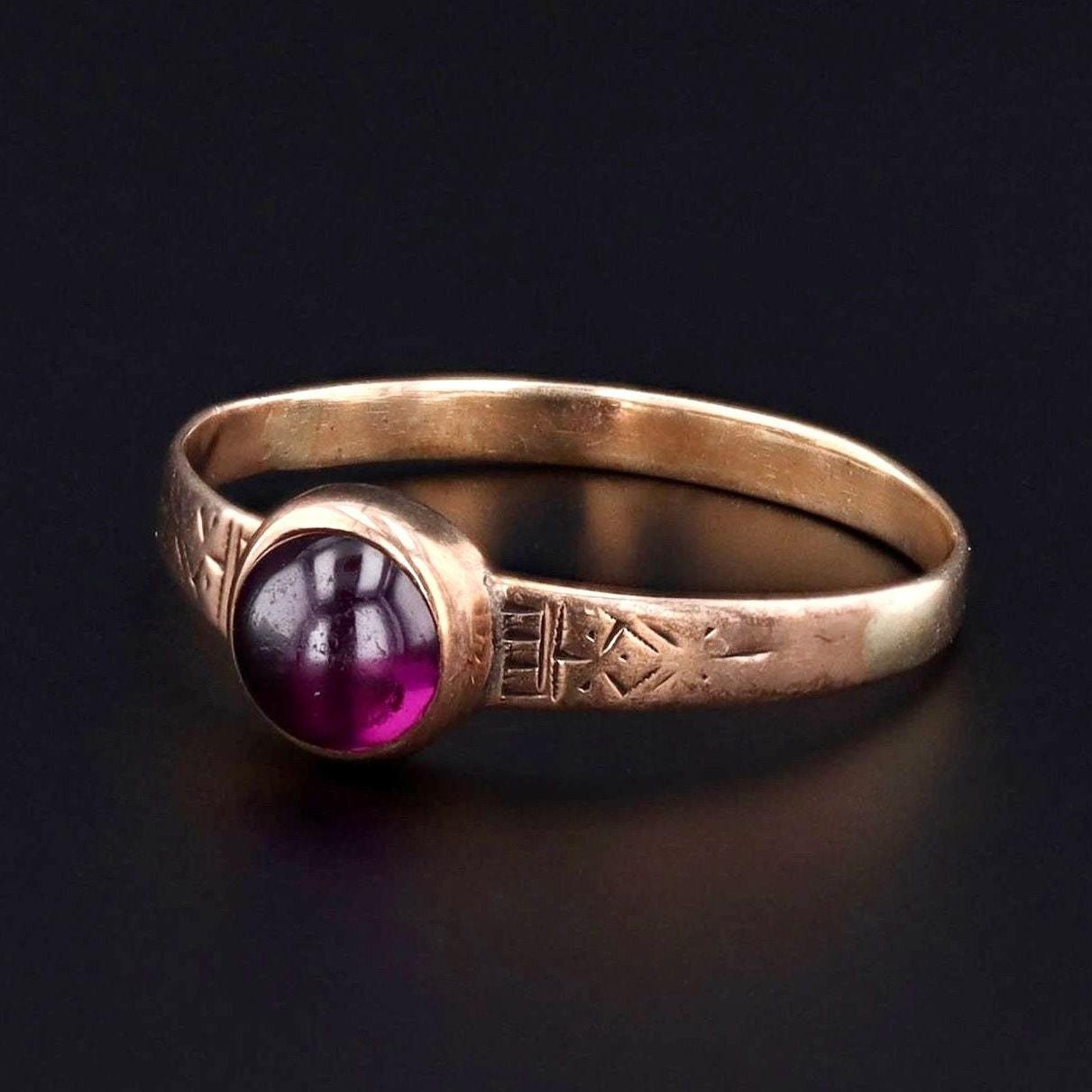 Antique Garnet Ring | 10k Gold Garnet Ring - Trademark Antiques