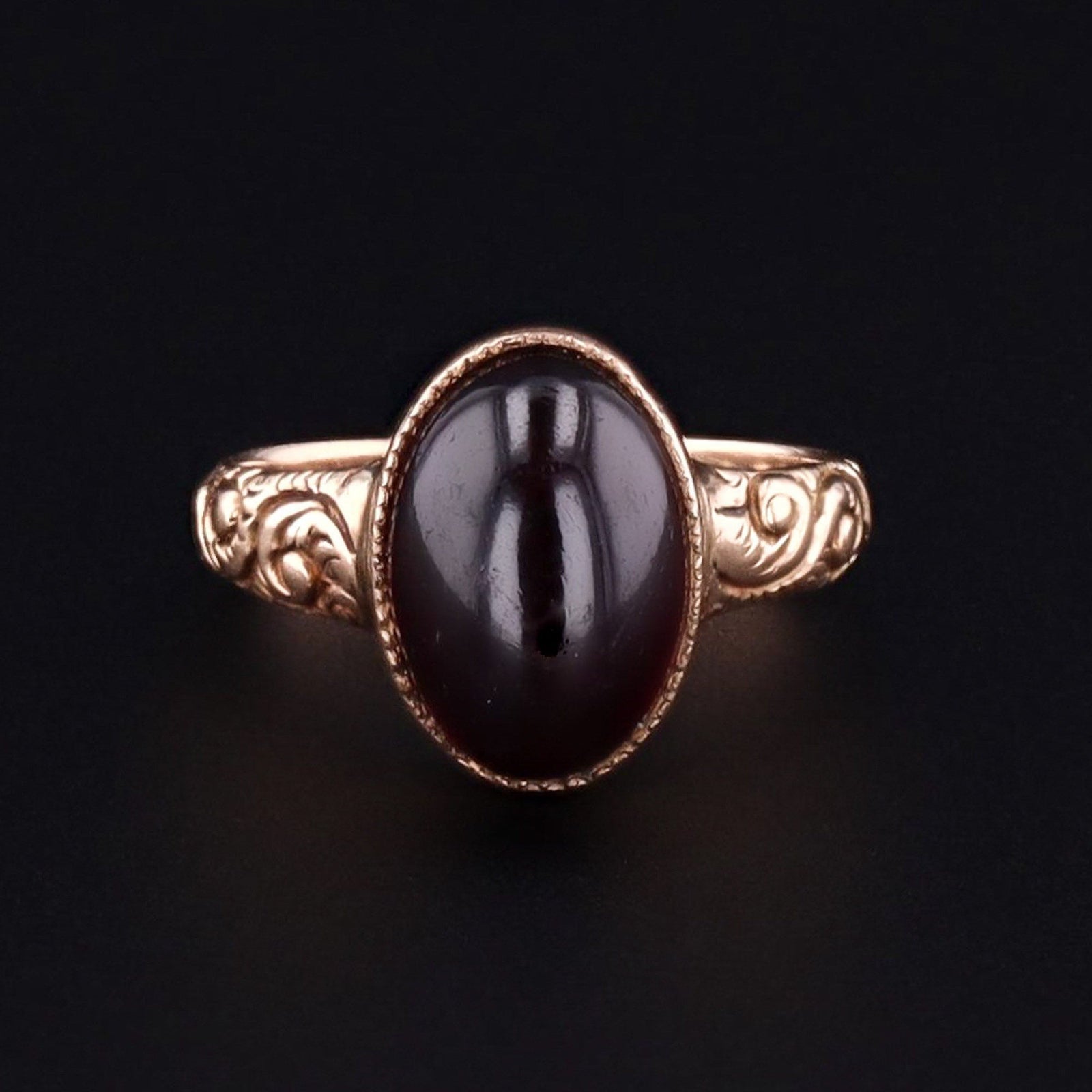Antique Garnet Ring | 10k Gold Garnet Ring - Trademark Antiques