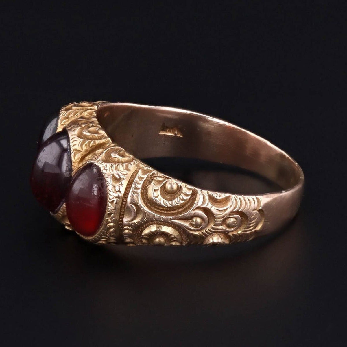 Antique Garnet Ring of 10k Gold - Trademark Antiques