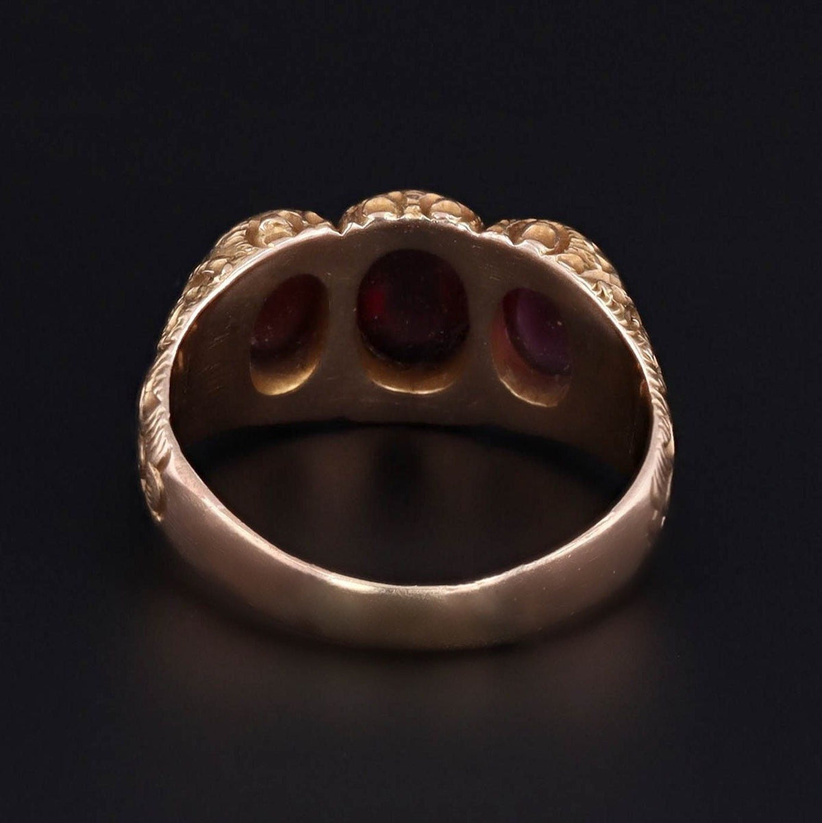 Antique Garnet Ring of 10k Gold - Trademark Antiques