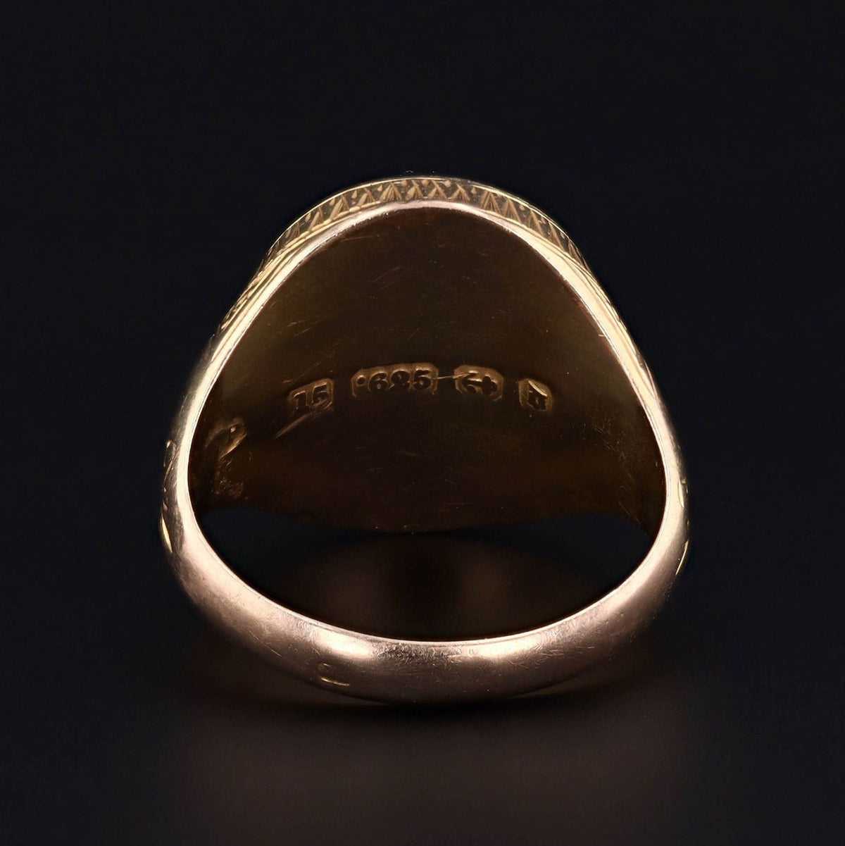 Antique Garnet Ring of 15ct Gold - Trademark Antiques