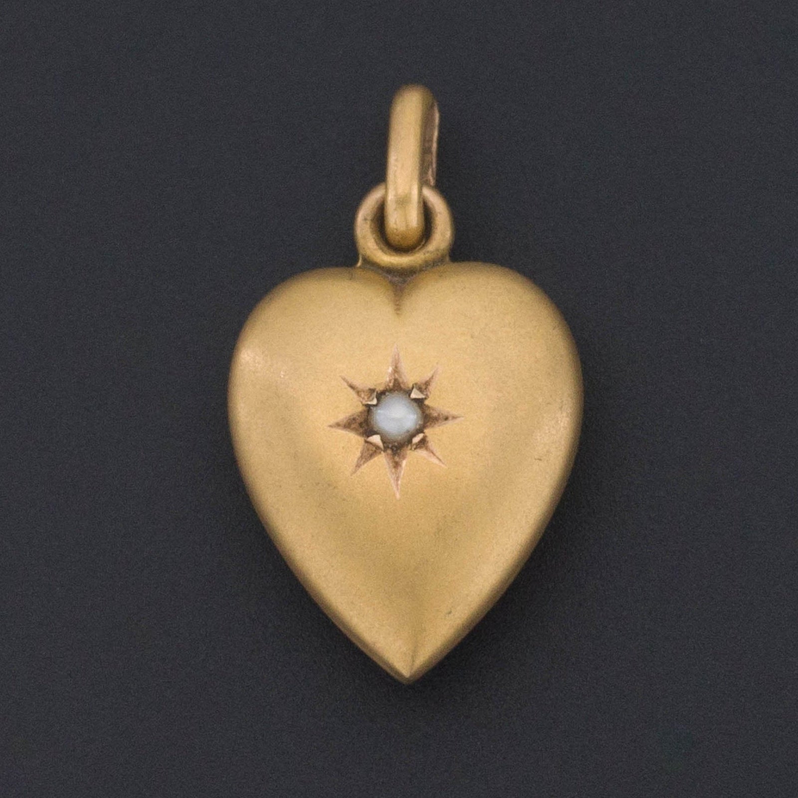 Antique Heart Charm | 14k Gold Heart - Trademark Antiques