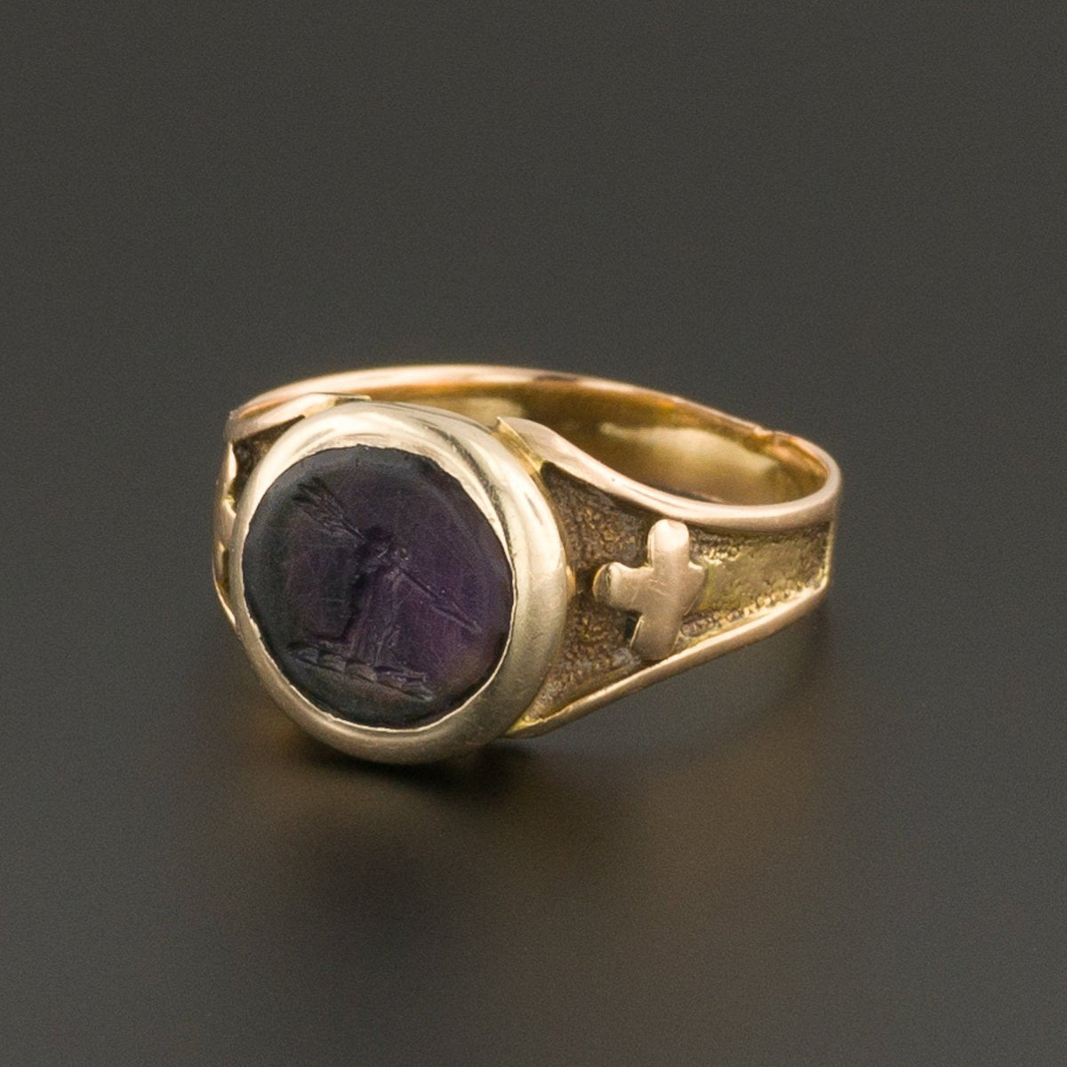 Antique Intaglio Ring | Amethyst Intaglio Ring - Trademark Antiques