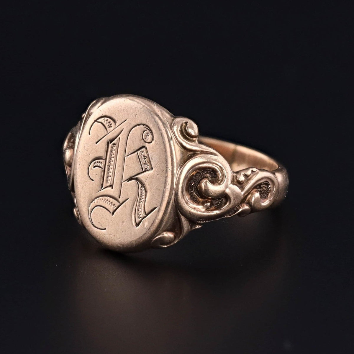 Antique Letter K Signet Ring of 10k Gold - Trademark Antiques