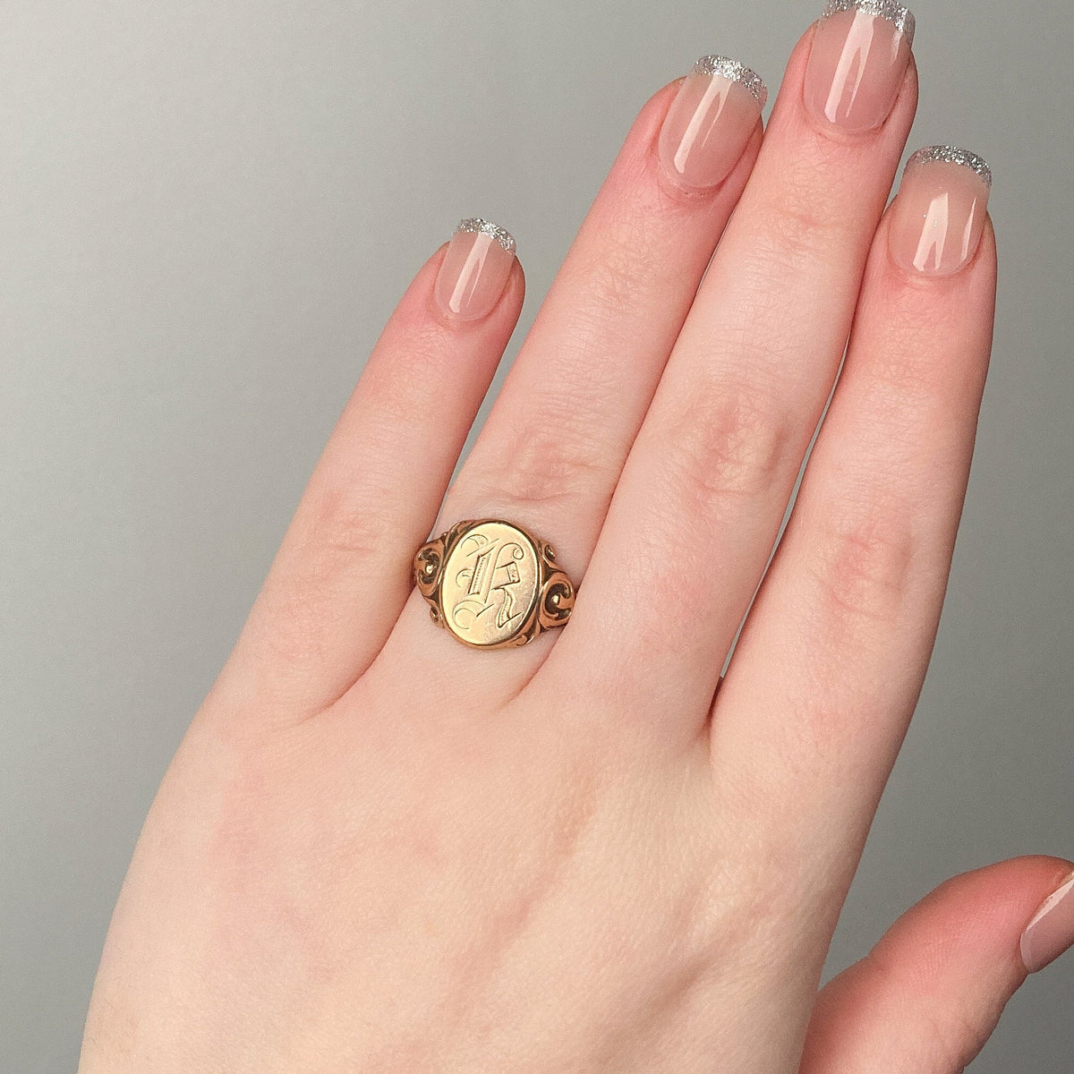 Antique Letter K Signet Ring of 10k Gold - Trademark Antiques