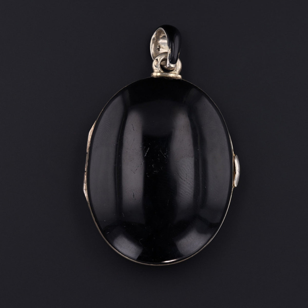 Antique Locket | AEI Locket - Trademark Antiques