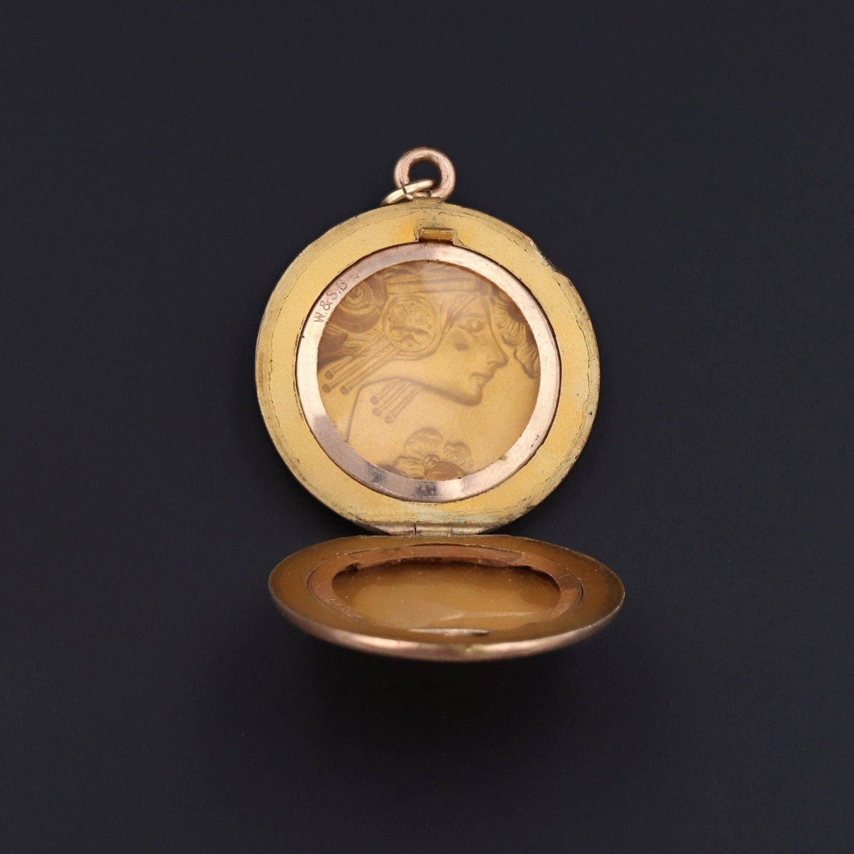 Antique Locket | Art Nouveau Lady Locket - Trademark Antiques