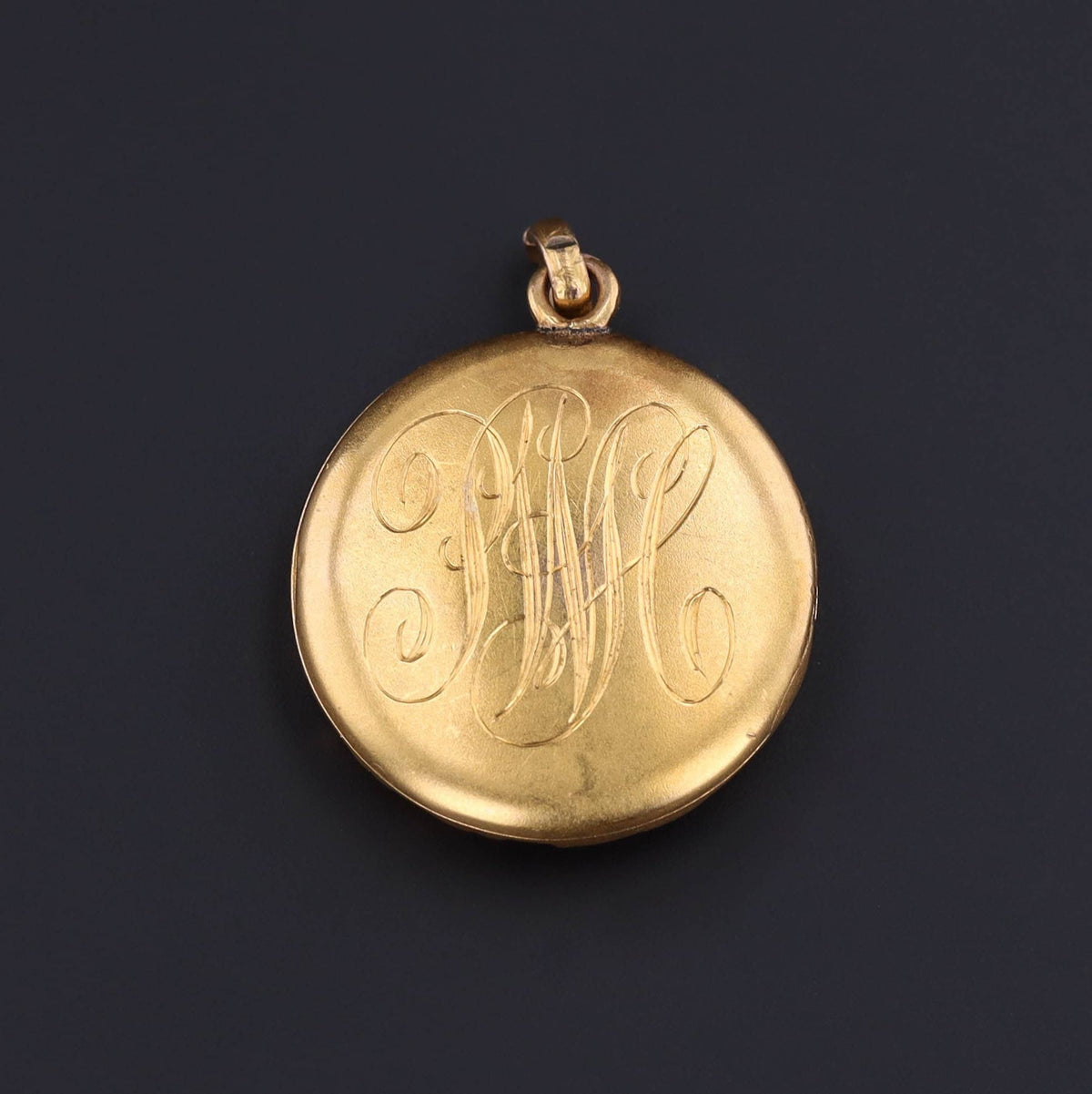 Antique Locket | Art Nouveau Locket - Trademark Antiques