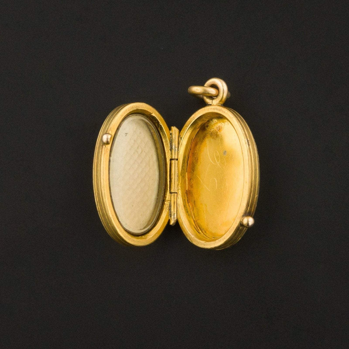 Antique Locket | Victorian Locket - Trademark Antiques
