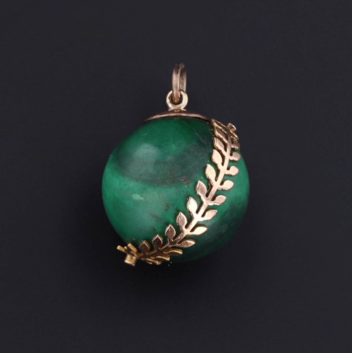 Antique Malachite Pendant | Laurel Wreath Pendant - Trademark Antiques