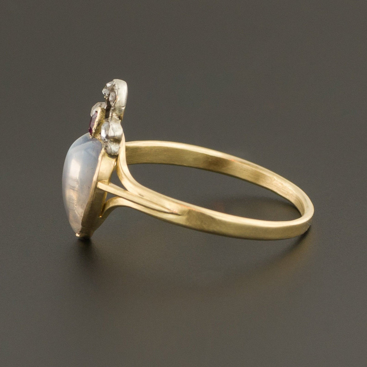 Antique Moonstone Heart Ring | Moonstone Diamond &amp; Ruby Ring - Trademark Antiques