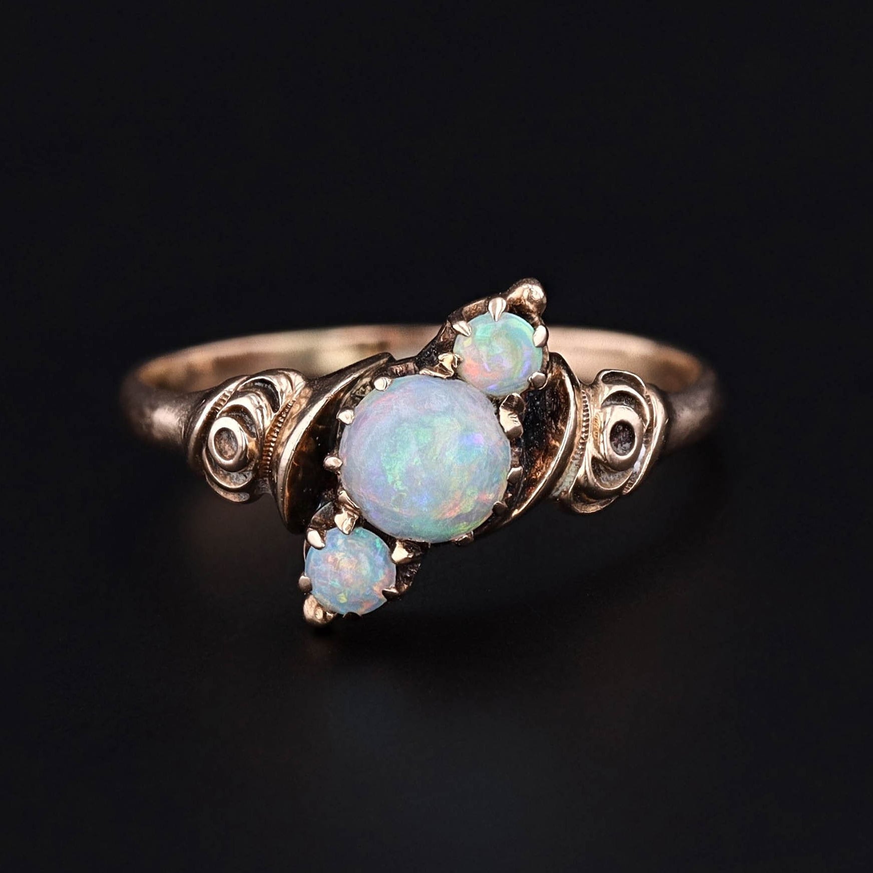 Antique Opal Ring of 10k Gold - Trademark Antiques