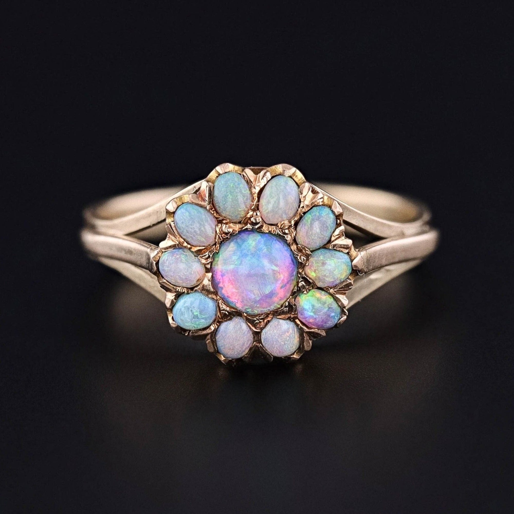 Antique Opal Ring of 14k Gold - Trademark Antiques