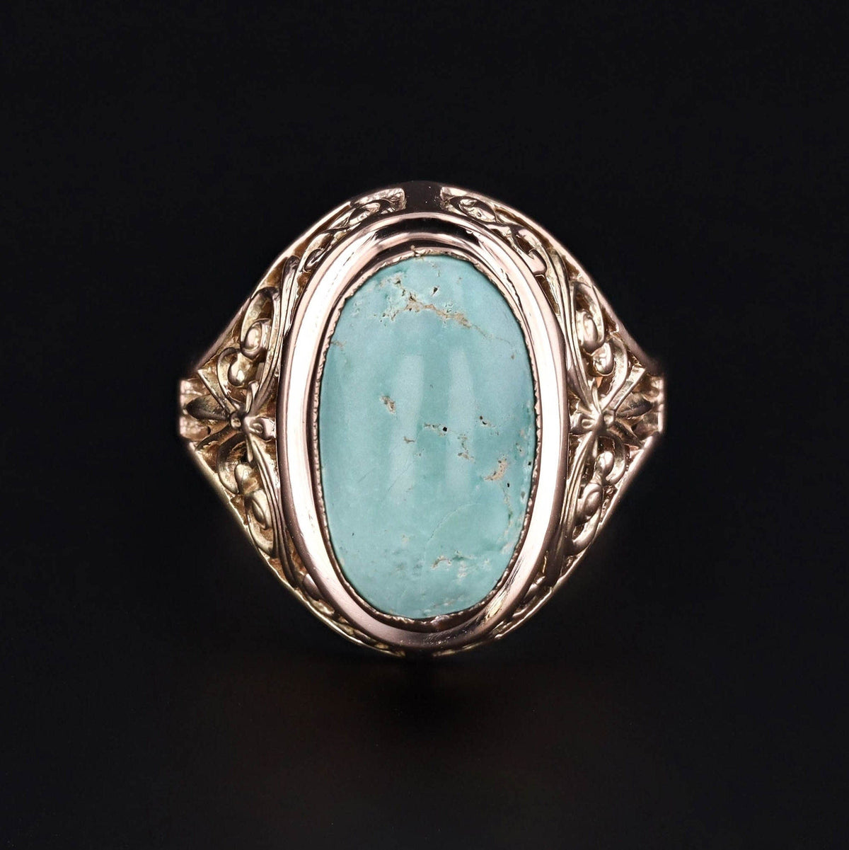 Antique Oval Turquoise Ring of 14k Gold - Trademark Antiques