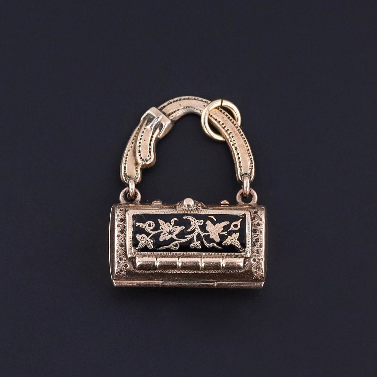 Antique Purse Locket of 10k Gold - Trademark Antiques