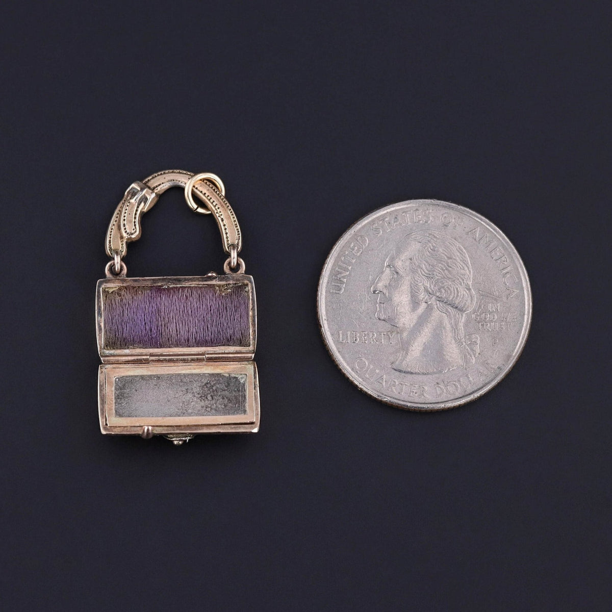 Antique Purse Locket of 10k Gold - Trademark Antiques