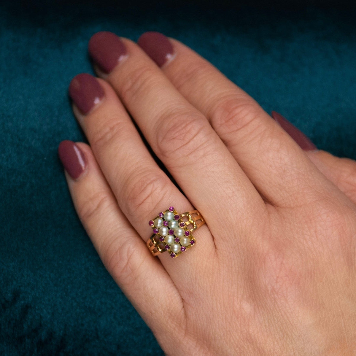 Antique Ring | Victorian Ring - Trademark Antiques