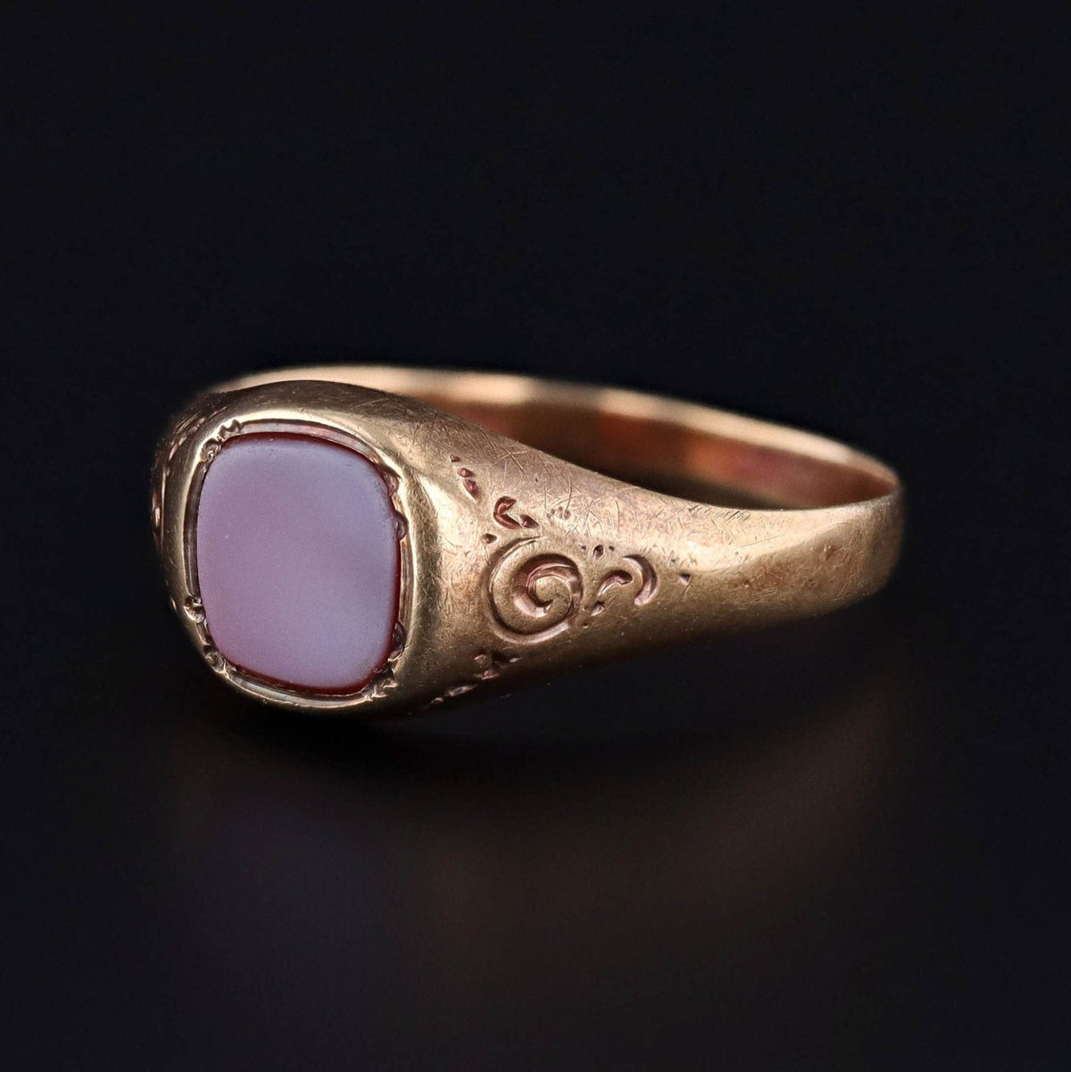 Antique Sardonyx Signet Ring of 14k Gold - Trademark Antiques