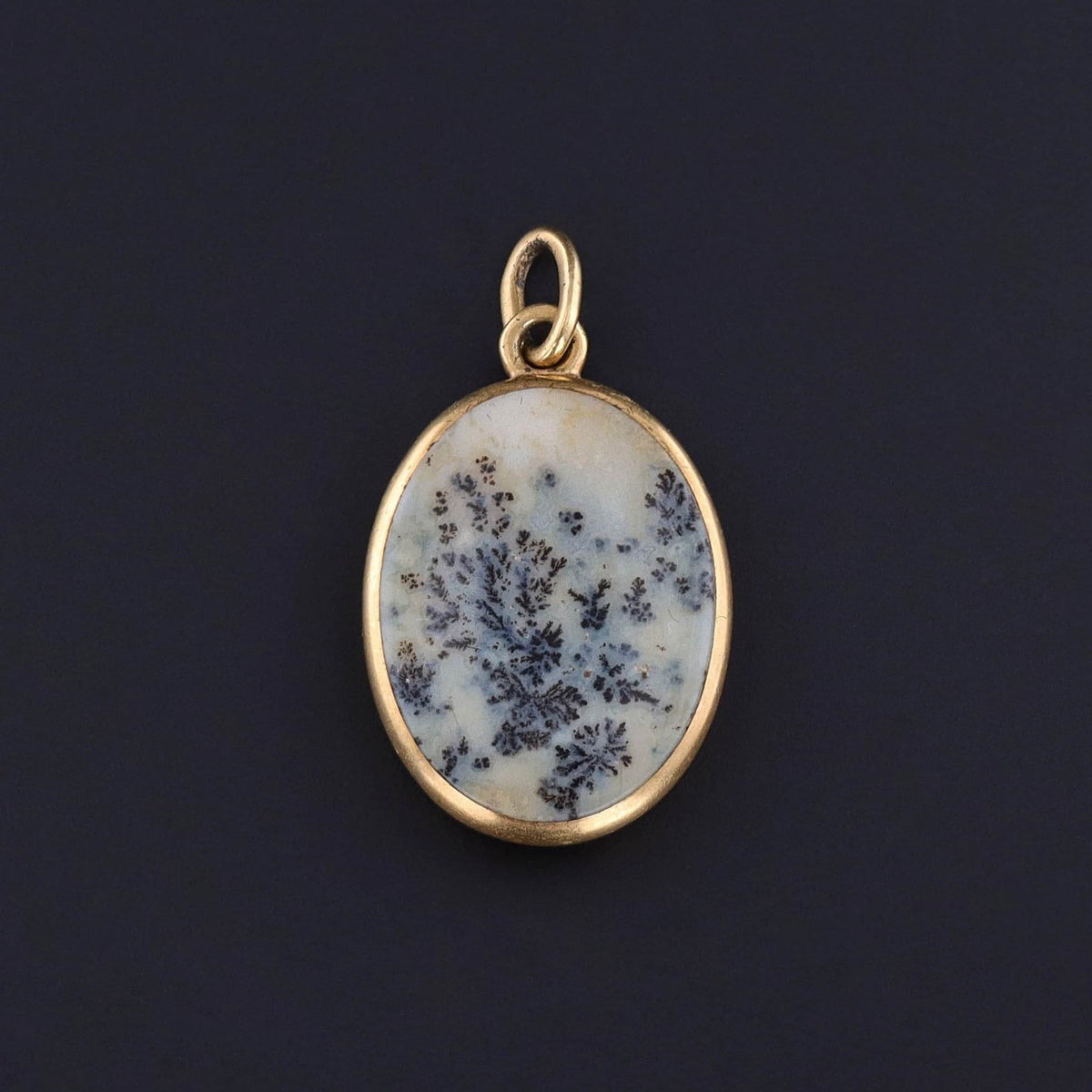 Antique Tiffany &amp; Co. Pendant of 18k Gold - Trademark Antiques