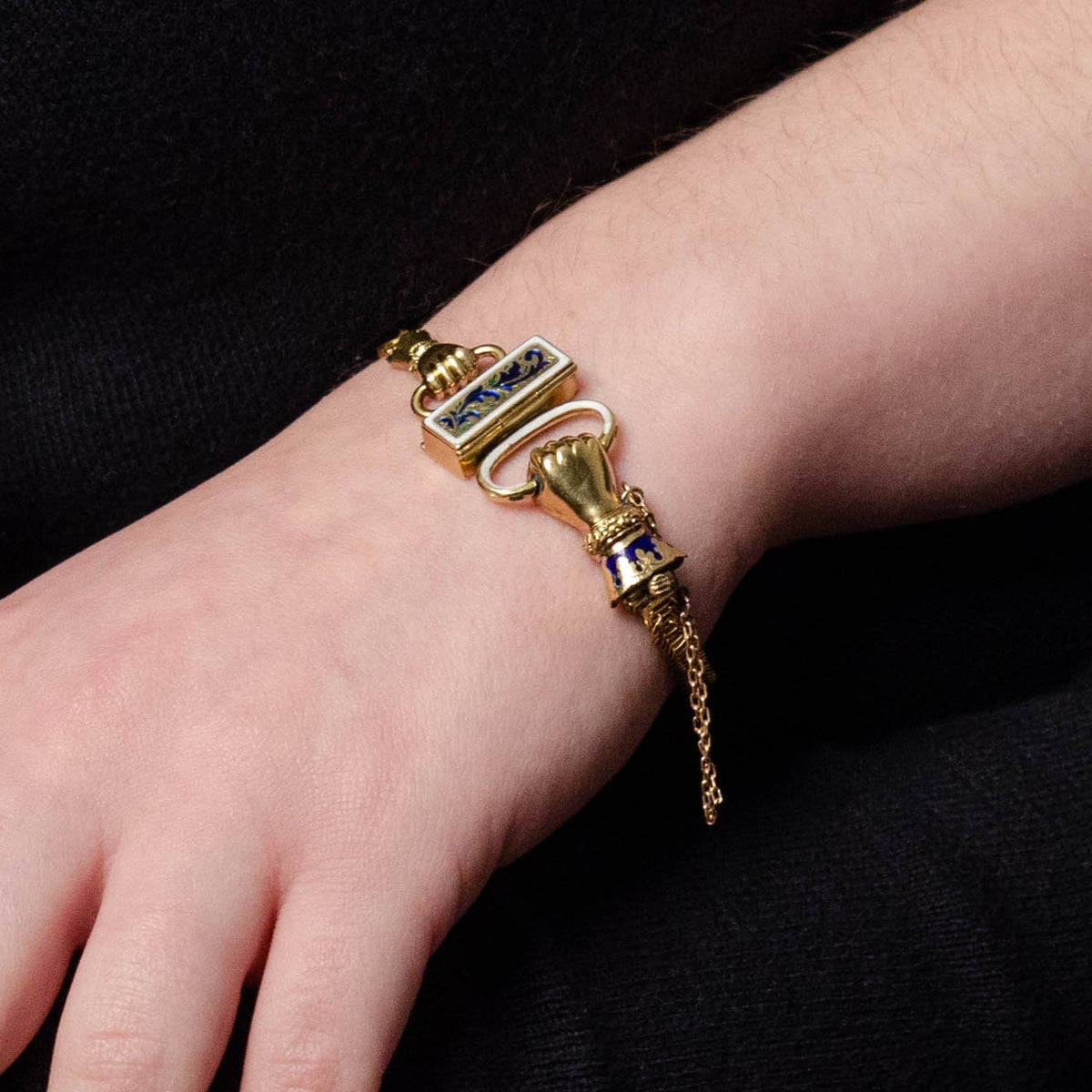 Antique Victorian Hand Locket Bracelet of 14k Gold - Trademark Antiques