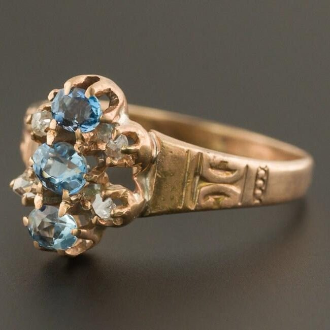 Aquamarine Ring | Aqua &amp; Diamond Ring - Trademark Antiques