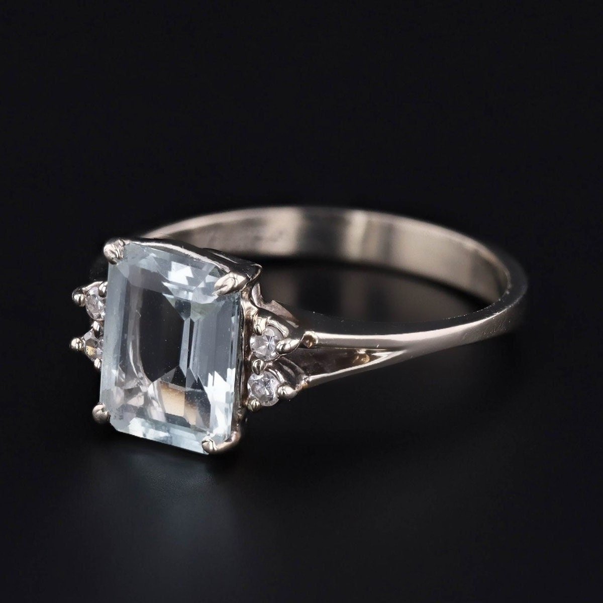 Aquamarine Ring | Vintage Ring - Trademark Antiques