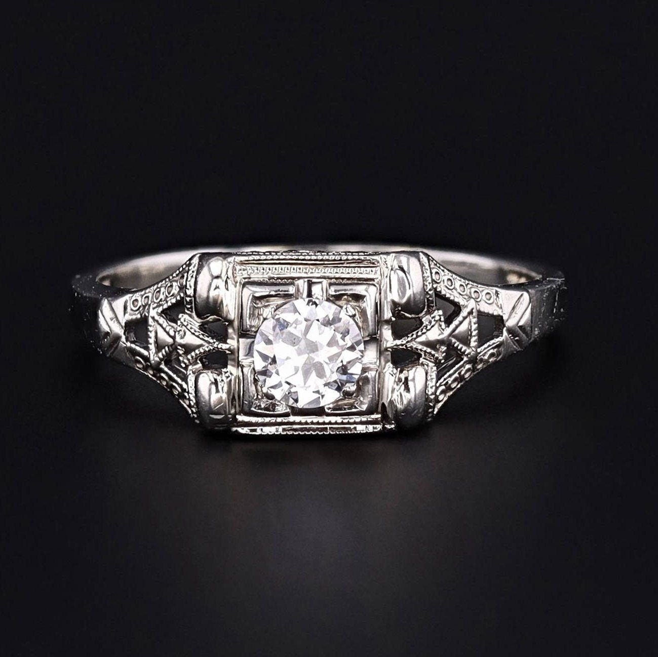 Art Deco Diamond Ring | Vintage Engagement Ring - Trademark Antiques