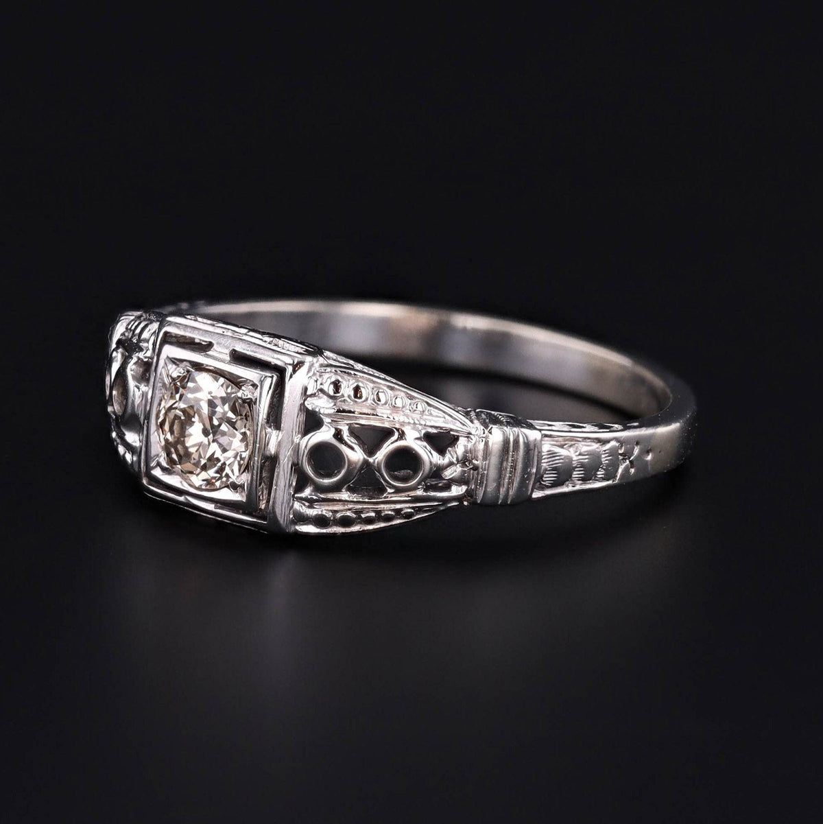 Art Deco Filigree Diamond Engagement Ring of 14k White Gold - Trademark Antiques