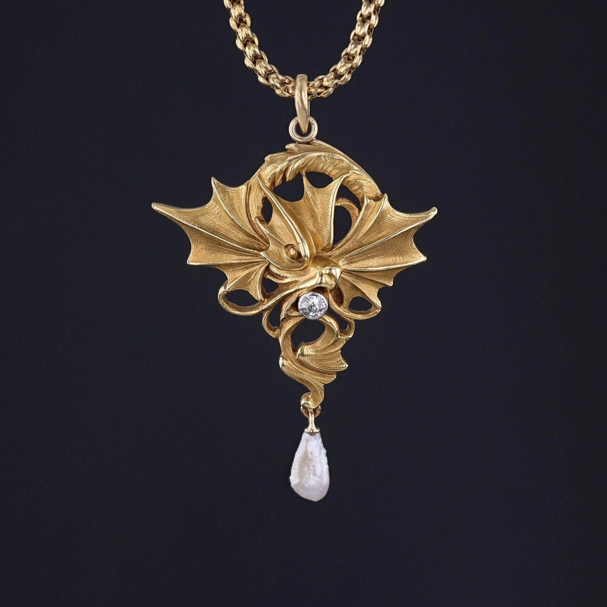 Art Nouveau Dragon Pendant of 18k Gold - Trademark Antiques