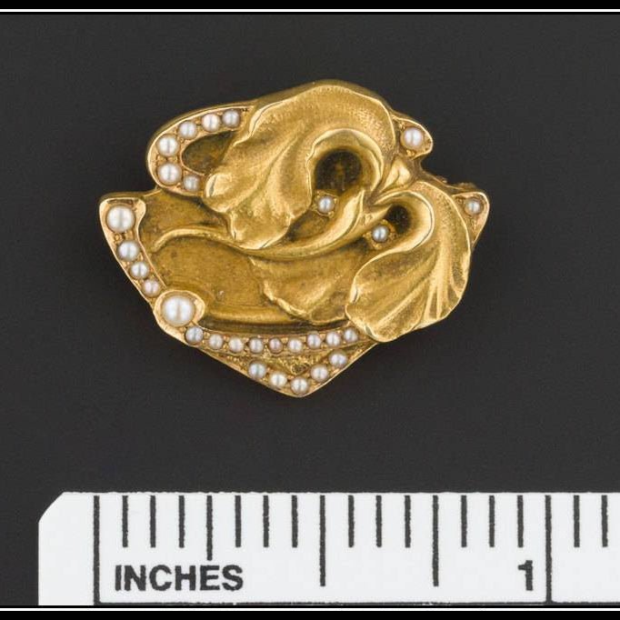 Art Nouveau Iris Pin | 14k Gold Iris Flower Pin - Trademark Antiques