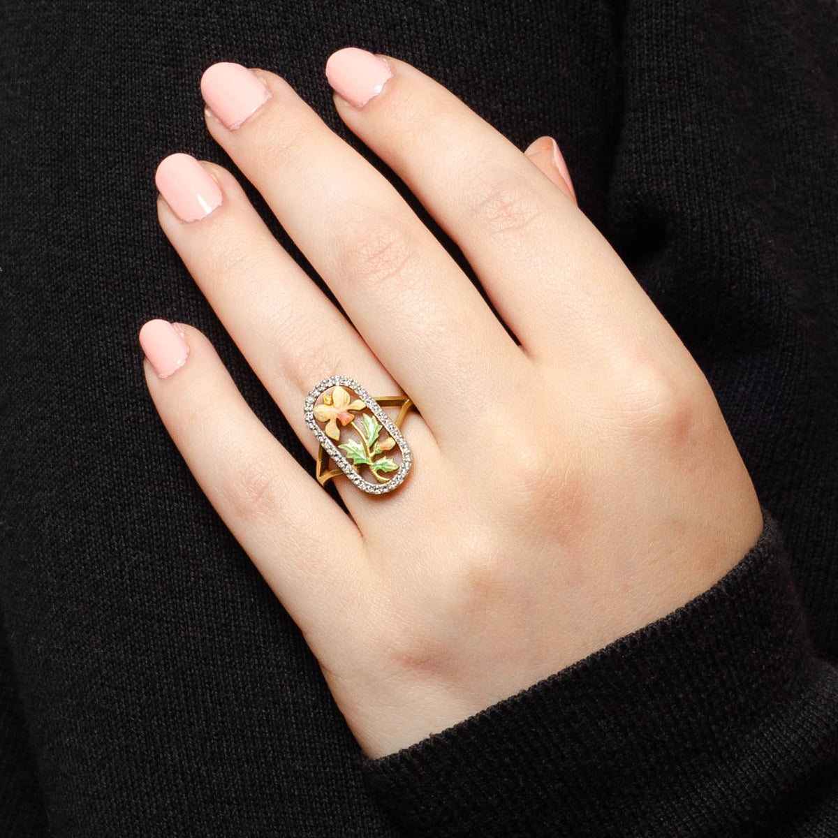 Art Nouveau Style Enamel and Diamond Iris Ring of 18k Gold - Trademark Antiques