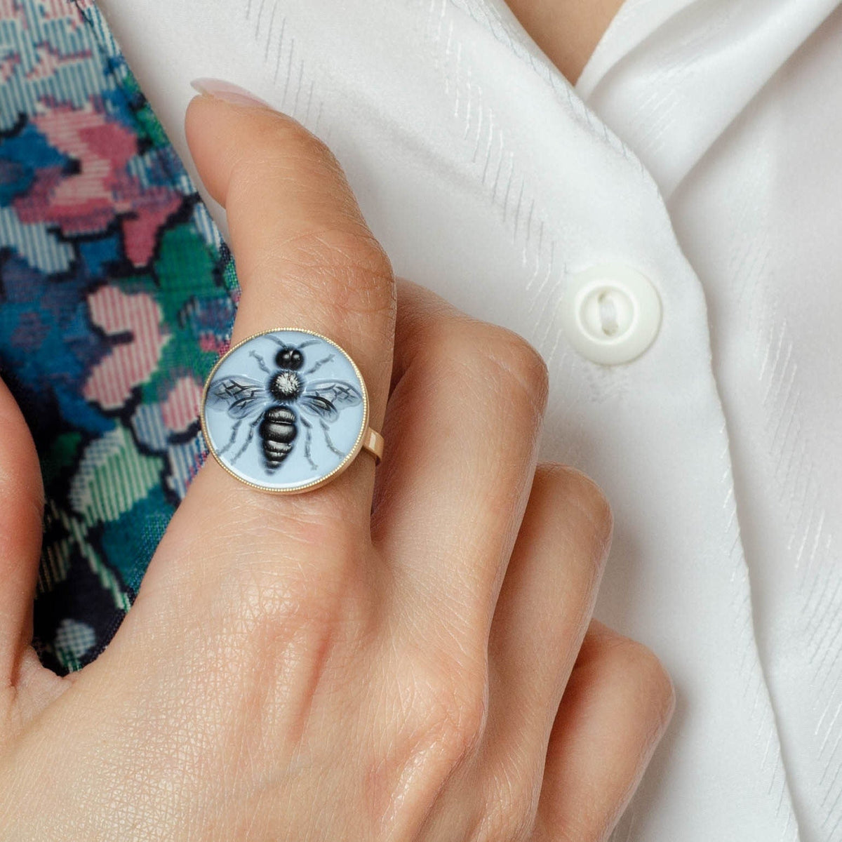 Bee Ring | Intaglio Ring - Trademark Antiques