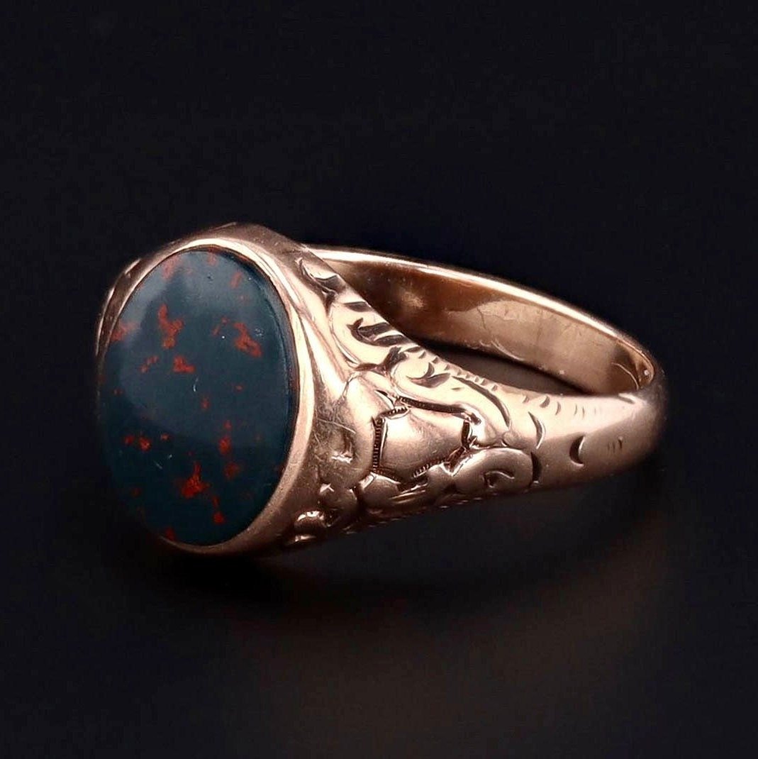 Bloodstone Ring | Antique Bloodstone Ring - Trademark Antiques