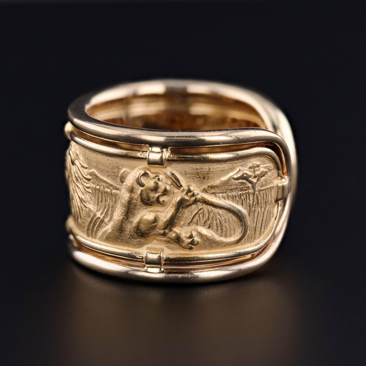 Carrera y Carrera Lion Pride Ring of 18k Gold - Trademark Antiques