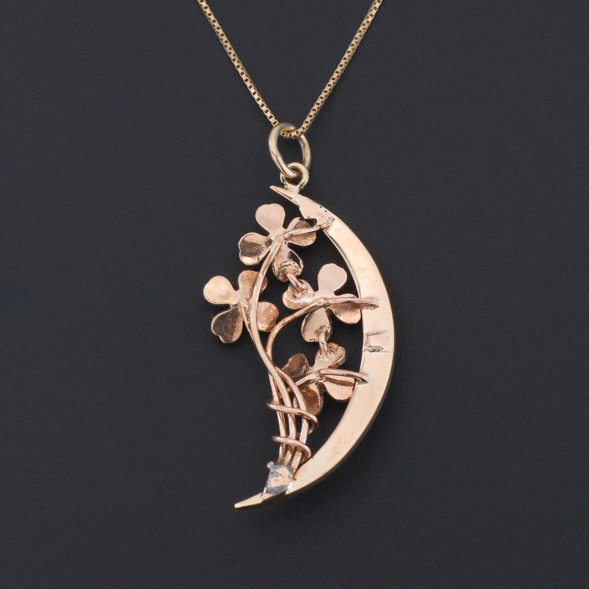Clover Pendant | 14k Gold Diamond Enamel &amp; Pearl Clover Pendant on Optional 14k Chain - Trademark Antiques