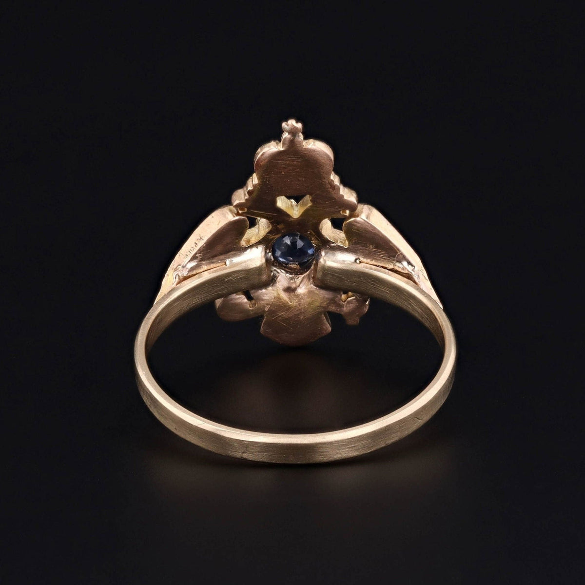 Coat of Arms Ring | Antique Ring - Trademark Antiques
