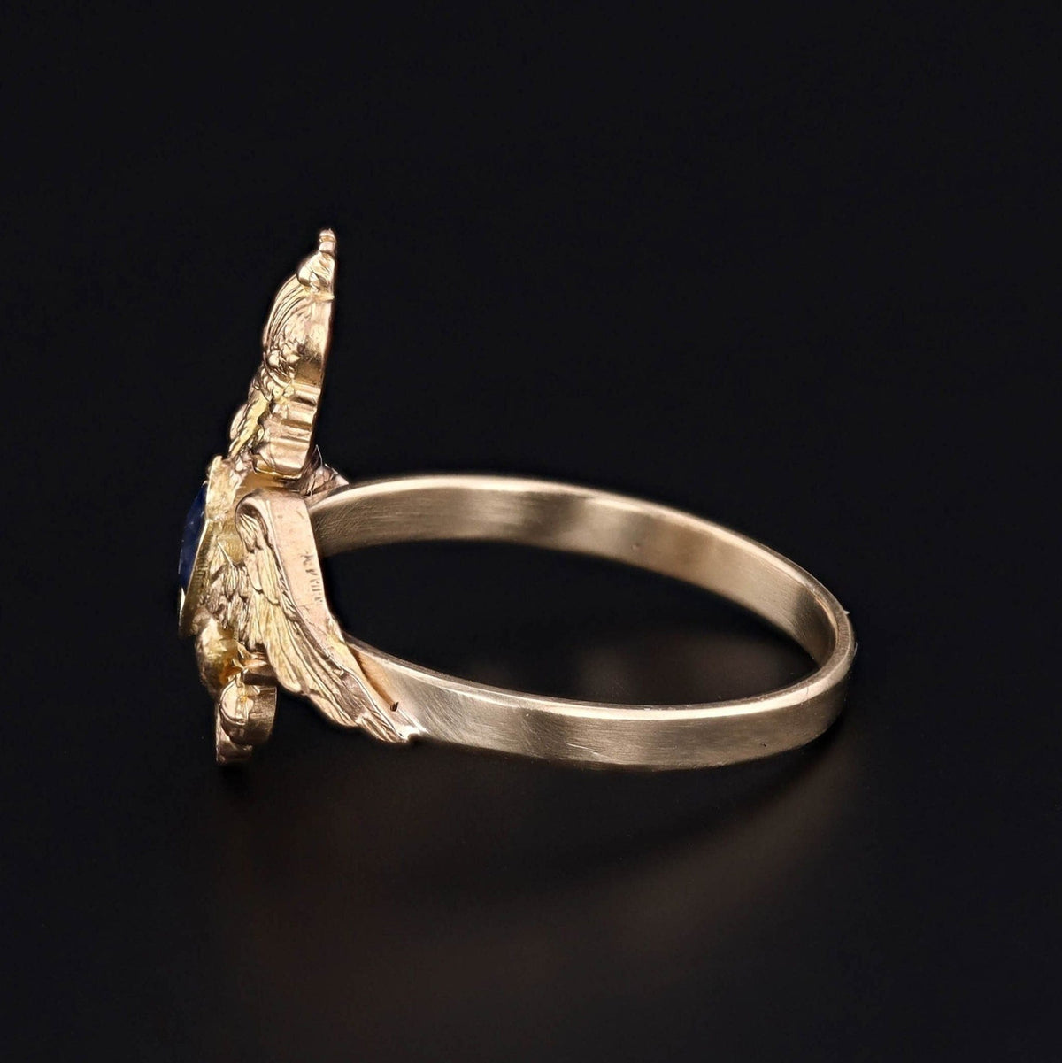 Coat of Arms Ring | Antique Ring - Trademark Antiques