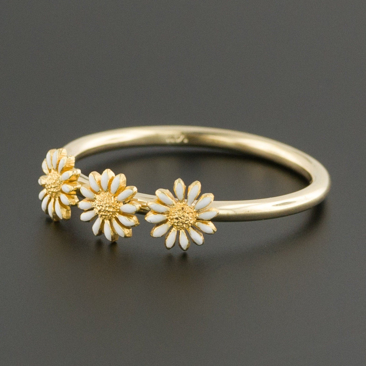 Daisy Ring | Enamel Flower Ring - Trademark Antiques