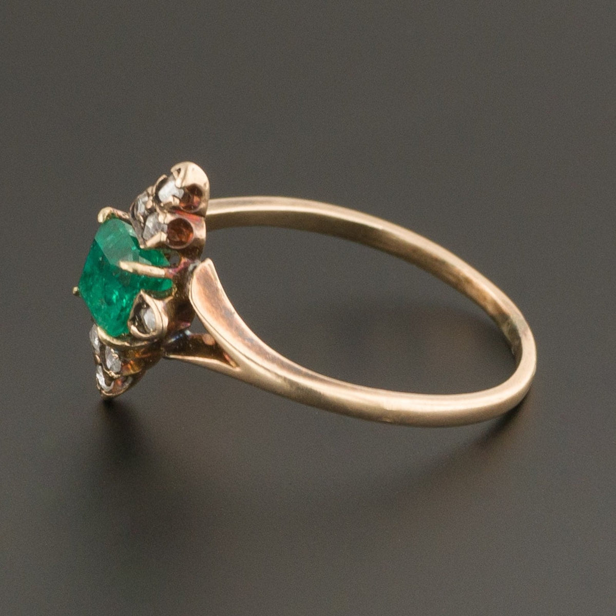 Emerald &amp; Diamond Ring | Antique Emerald Ring - Trademark Antiques