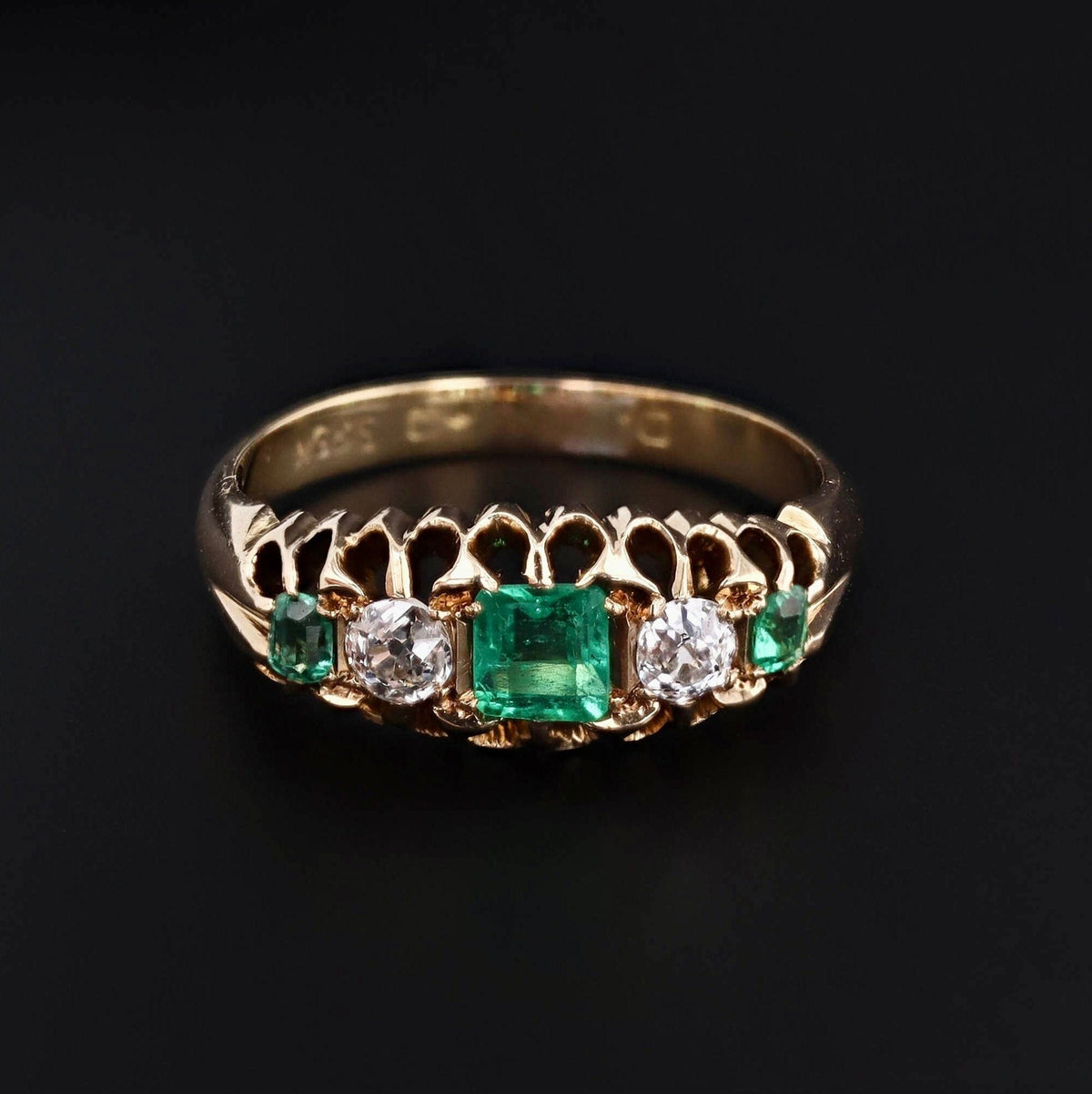 Emerald &amp; Diamond Ring | Antique Emerald Ring - Trademark Antiques
