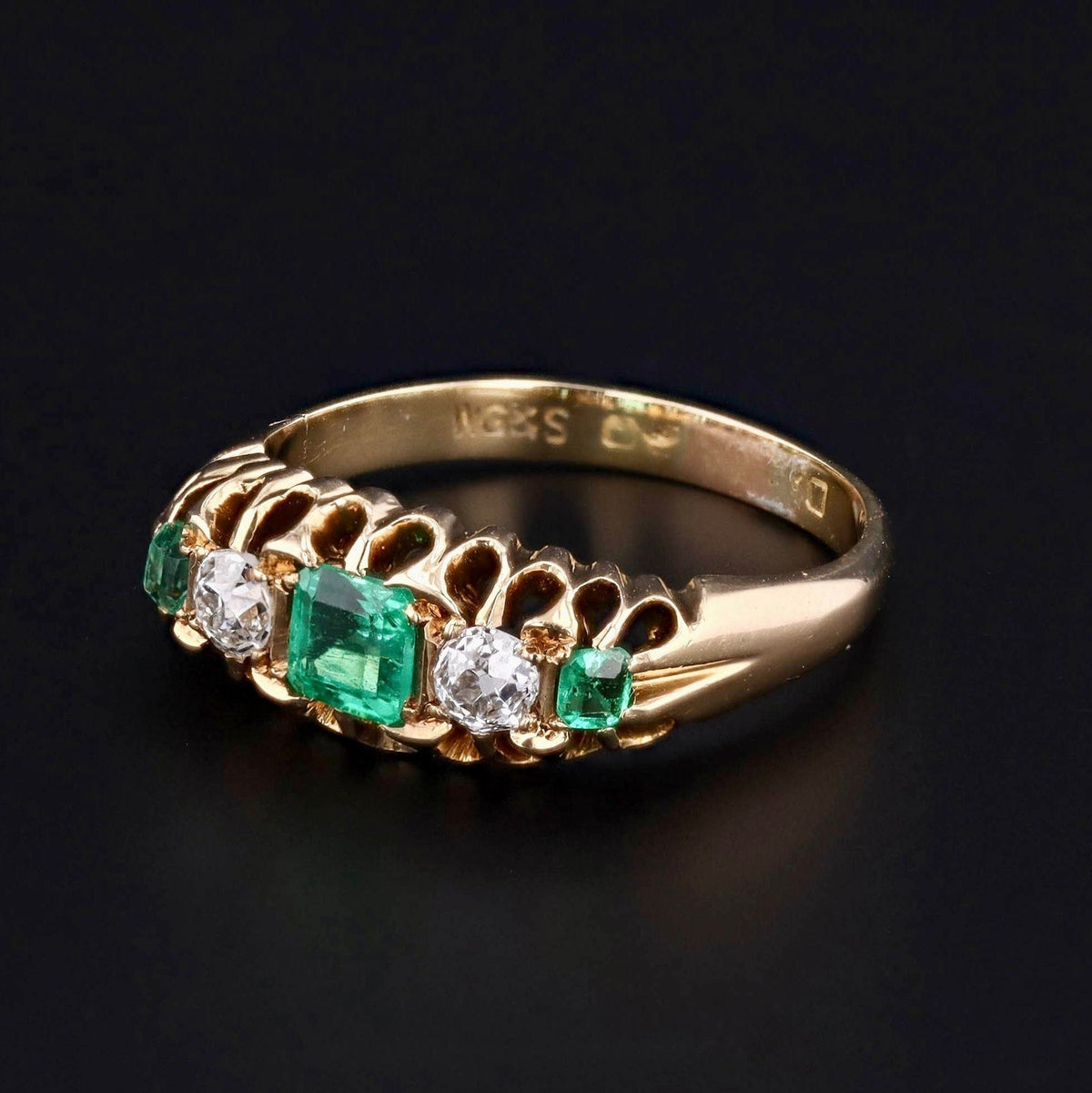 Emerald &amp; Diamond Ring | Antique Emerald Ring - Trademark Antiques