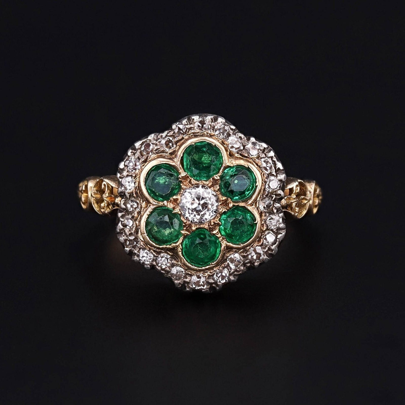 Emerald Ring | Flower Ring - Trademark Antiques