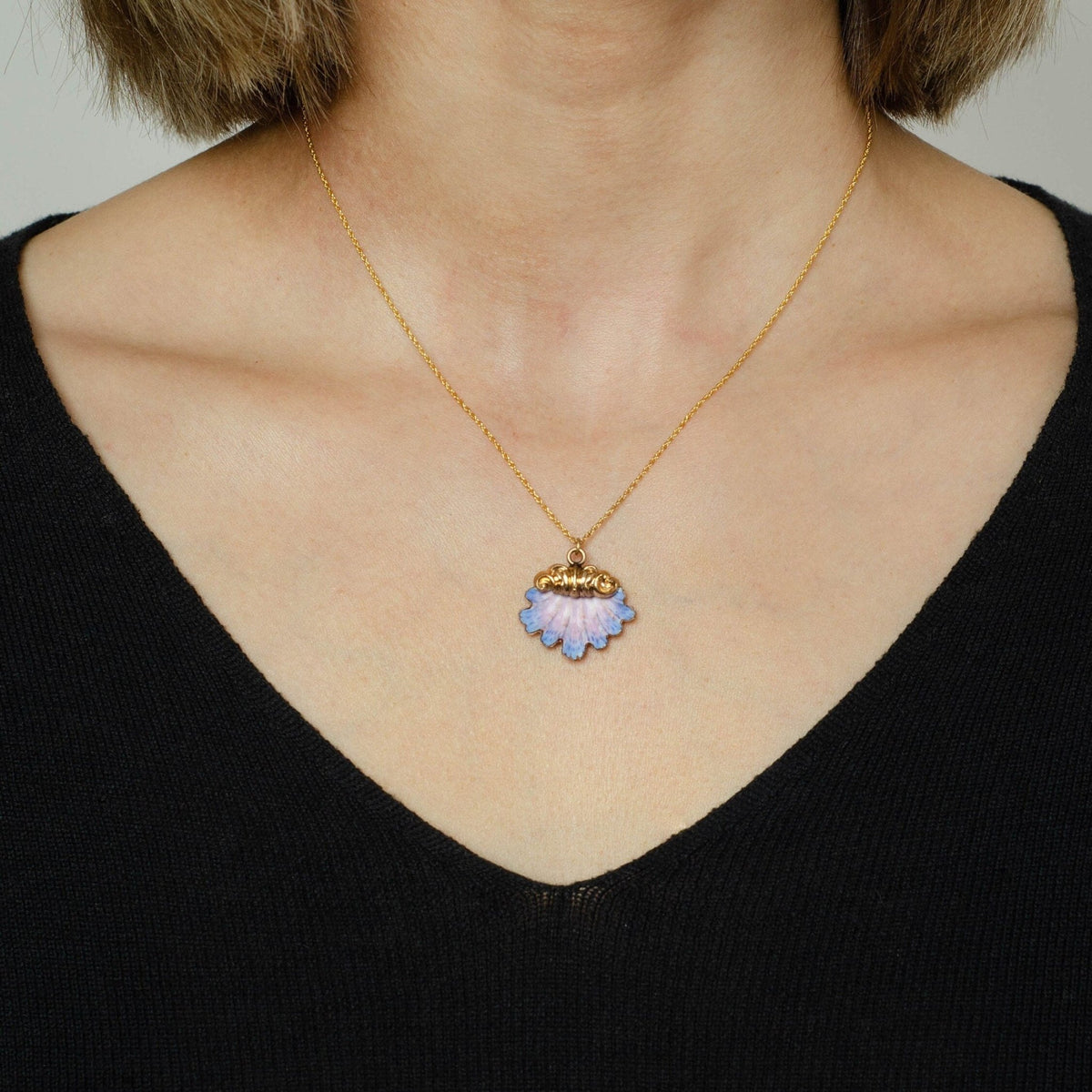 Enamel Shell Necklace | Antique Shell Necklace - Trademark Antiques