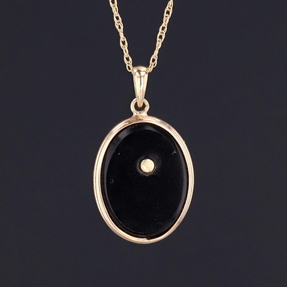 Flower Pendant | Onyx Flower Pendant - Trademark Antiques