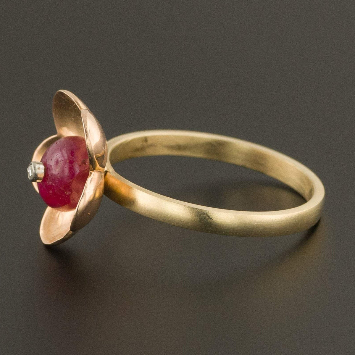 Flower Ring | 14k Gold Flower Ring - Trademark Antiques