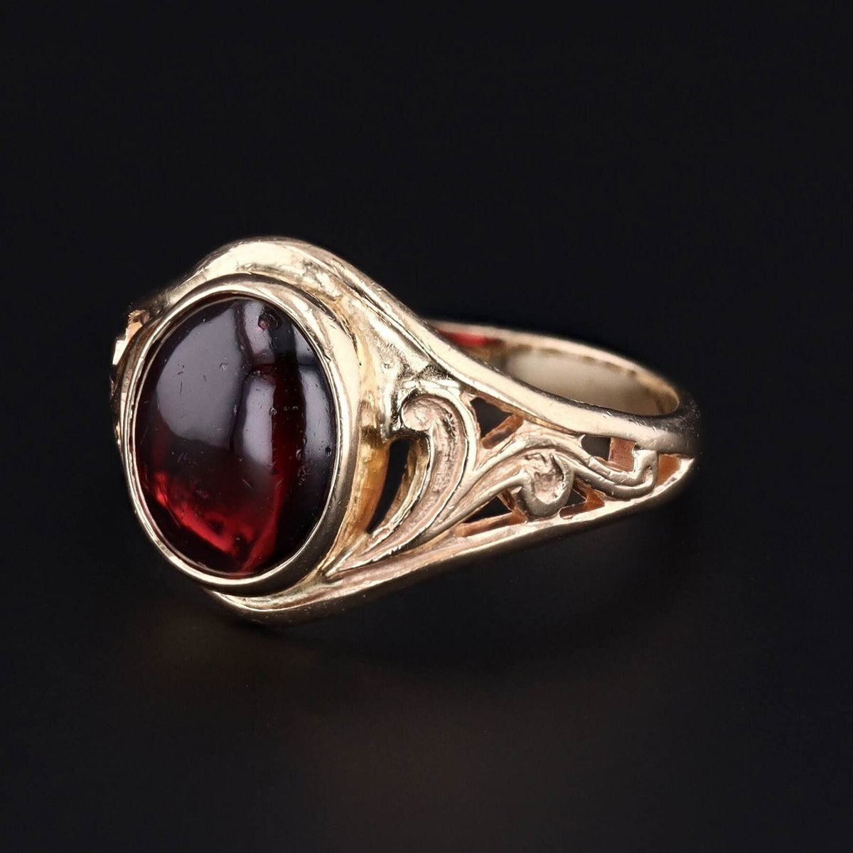 Garnet Ring | 14k Gold Ring - Trademark Antiques