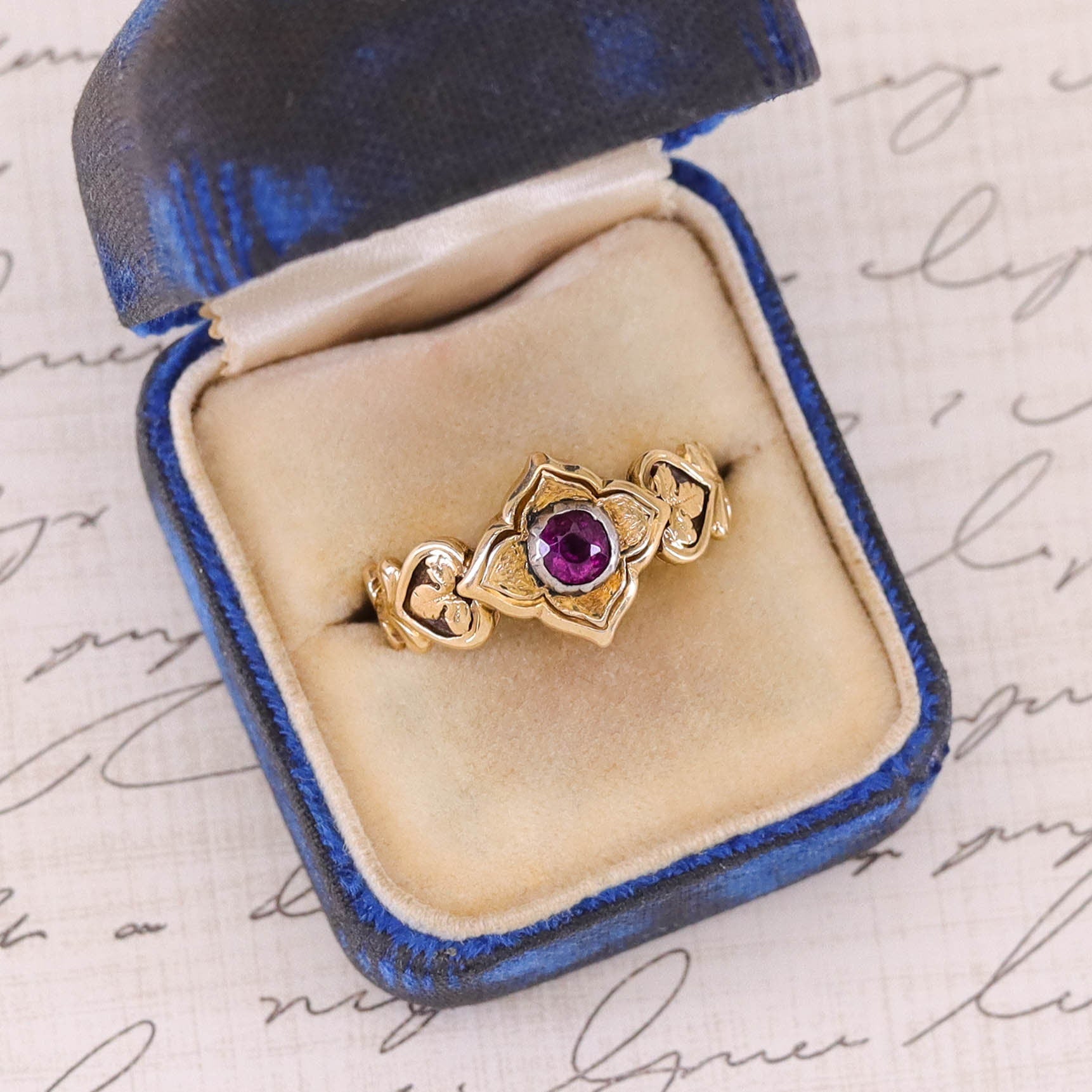 Georgian Mourning Ring with a Rhodalite Garnet in 18k Gold - Trademark Antiques