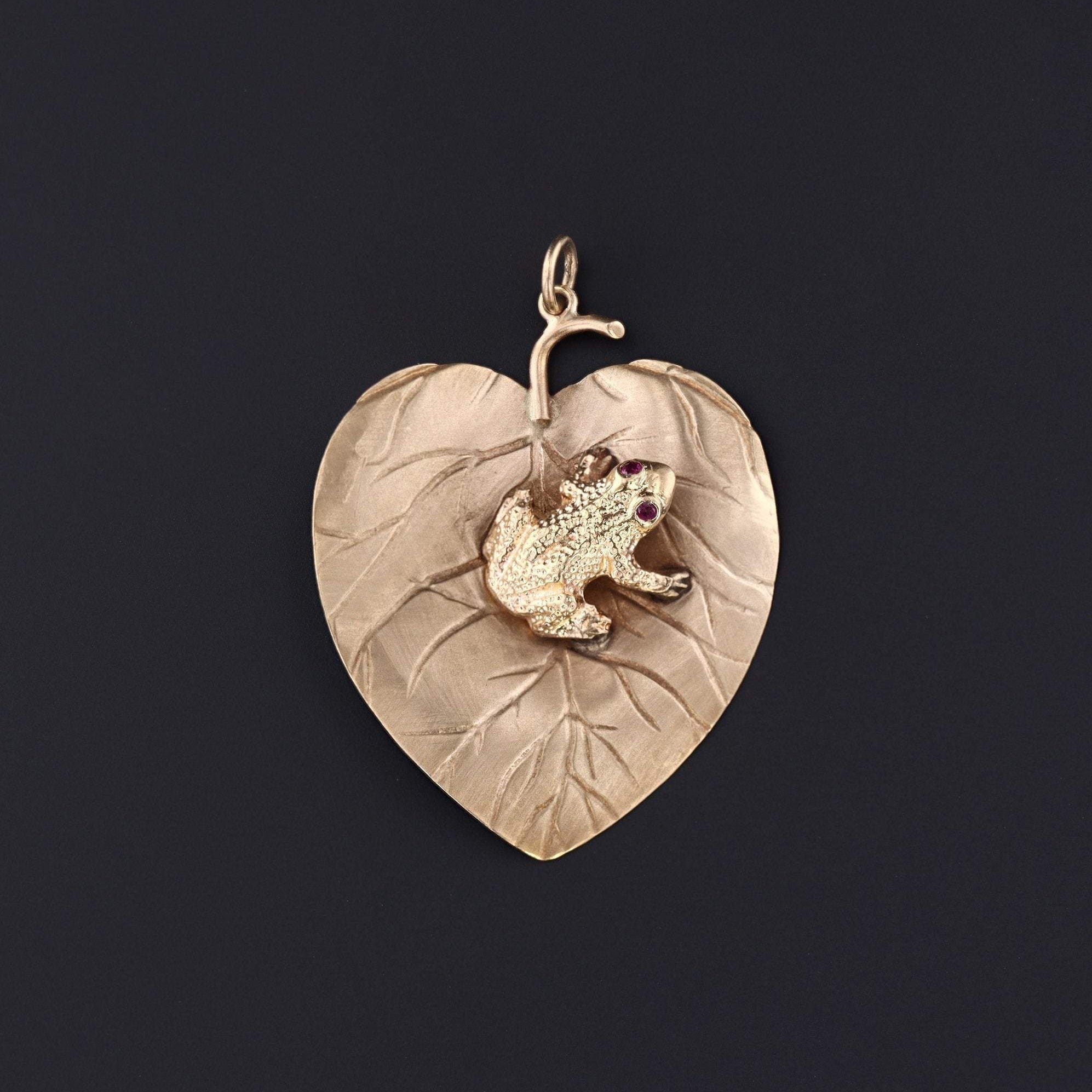 Gold Frog on Lily Pad Pendant | Vintage Gold Frog Pendant - Trademark Antiques